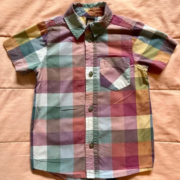 Tea Collection boys 2T woven plaid button down shirt - Picture 2 of 4